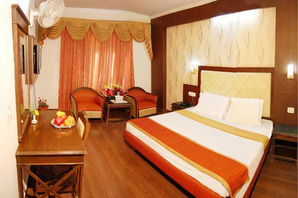 Hotel Angel'S Inn Маналі Екстер'єр фото